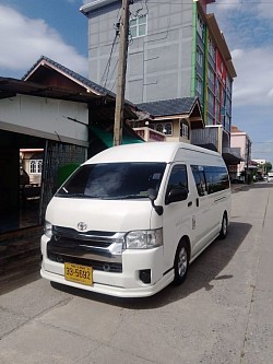 บริการดีคนขับไม่สูบบุหรี่