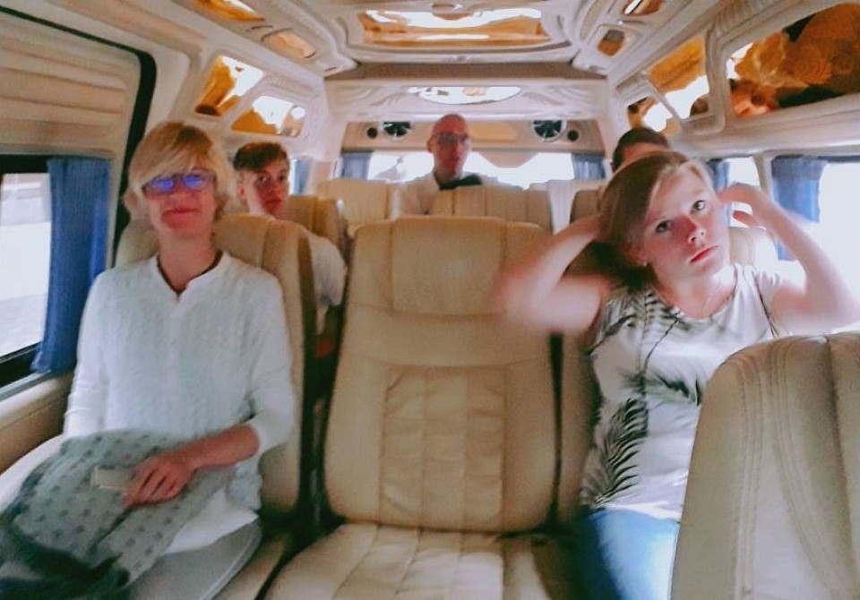 ขอบคุณลูกค้าที่เลือกชมเลือกใช้บริการครับ