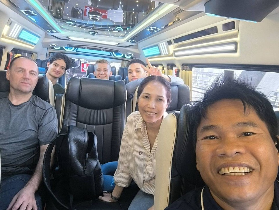 พี่นิดขับเองบริการเองครับผม